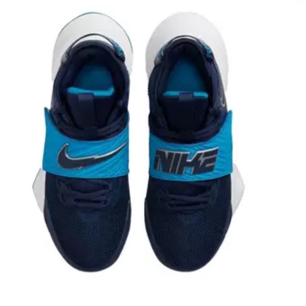 Nike Future Court 3 "Midnight Navy/Blue/Metallic Silver" Basketball Shoes size 6
